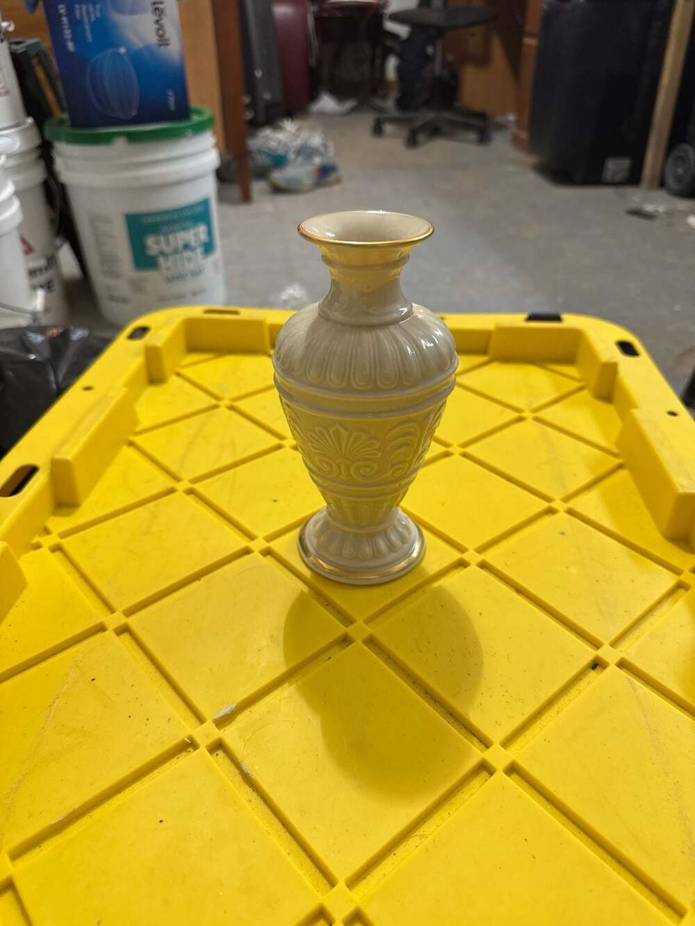 Lenox Athenian Collection Ivory Porcelain Vase with 24K Gold Trim